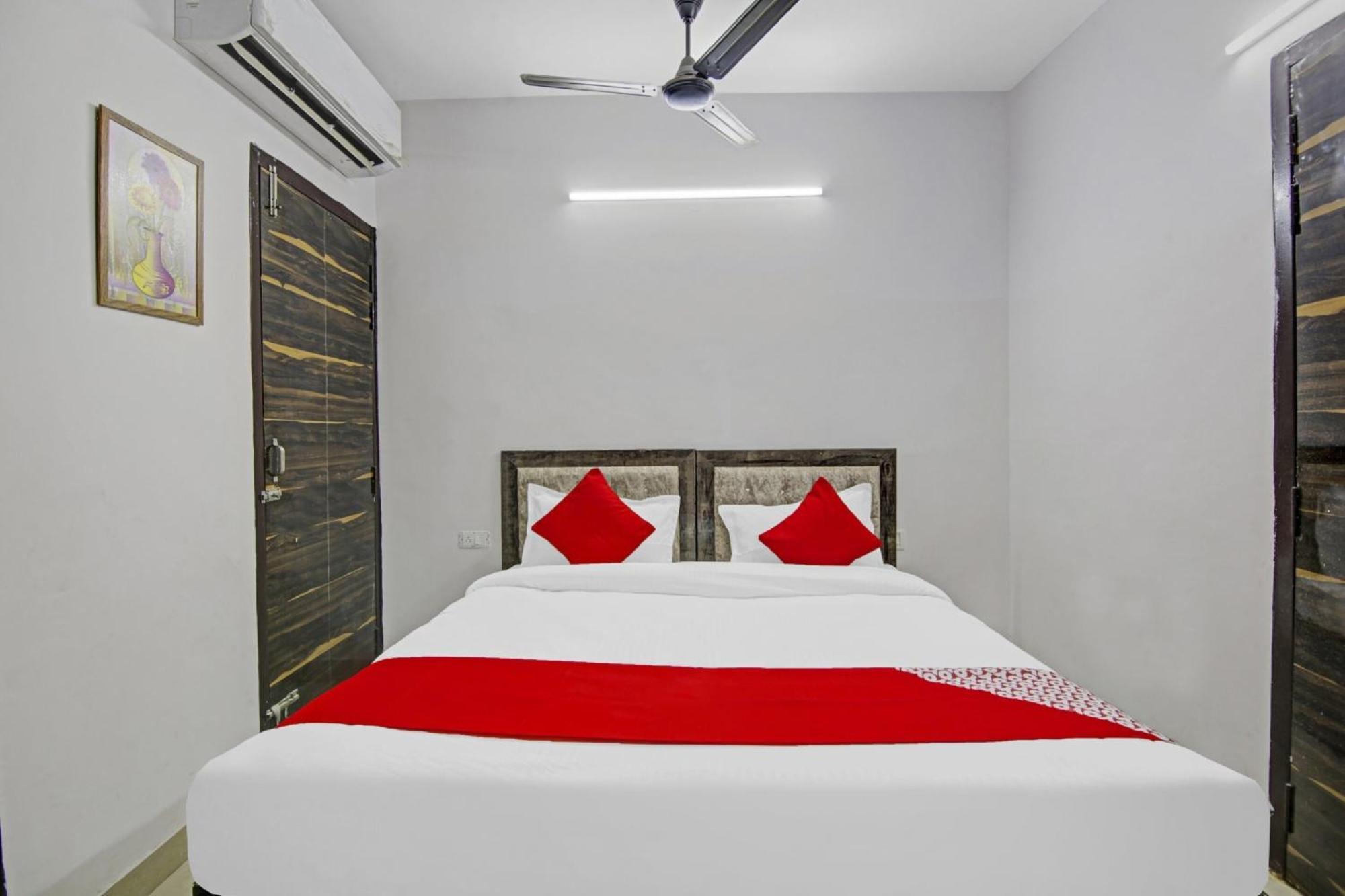 Hotel Green Olive Yeni Delhi Dış mekan fotoğraf