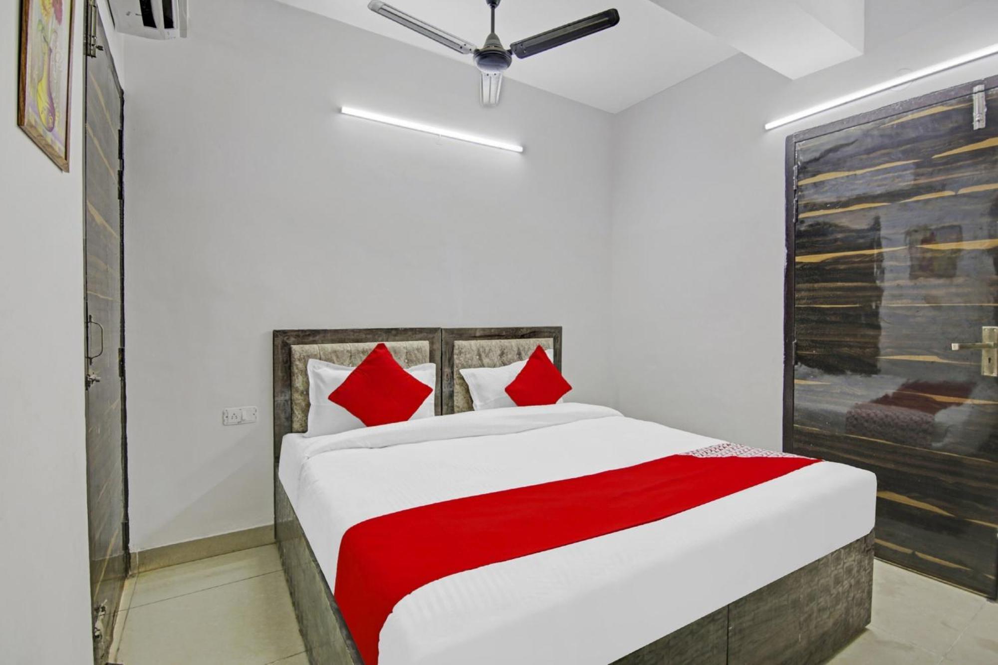 Hotel Green Olive Yeni Delhi Dış mekan fotoğraf