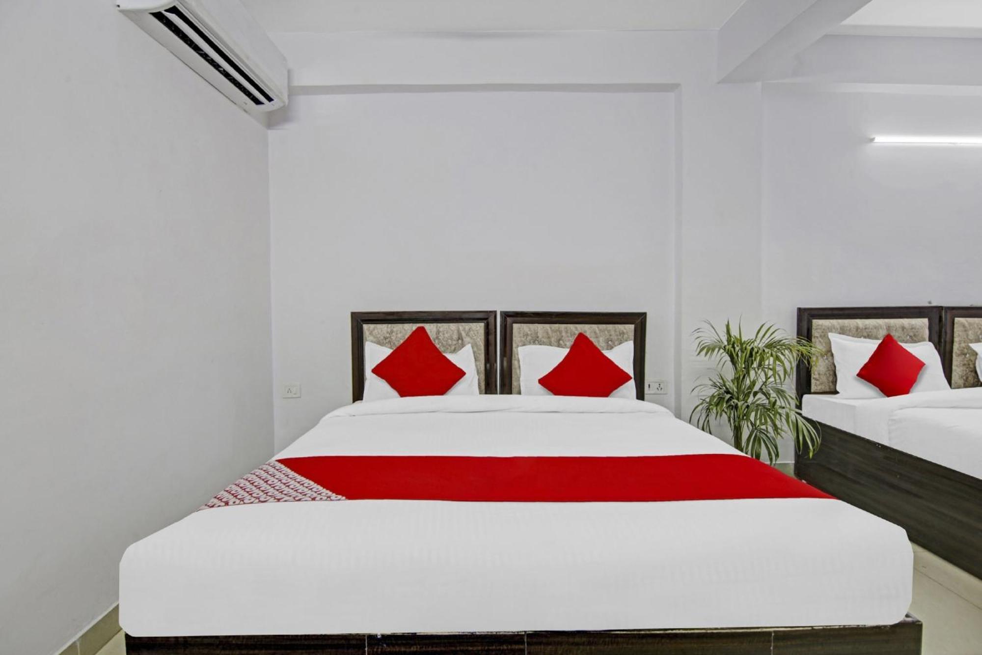 Hotel Green Olive Yeni Delhi Dış mekan fotoğraf